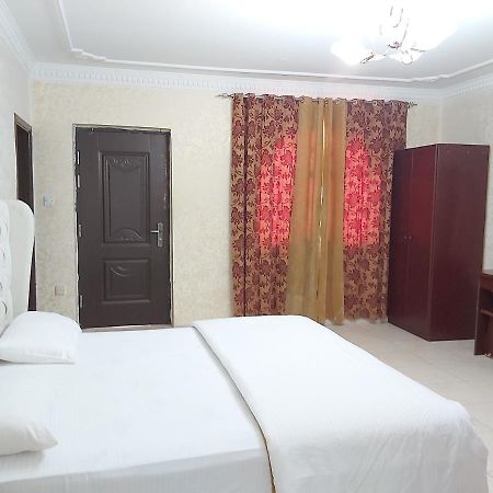 Gulf Hotel Apartment الخليج للشقق الفندقية マスカット エクステリア 写真