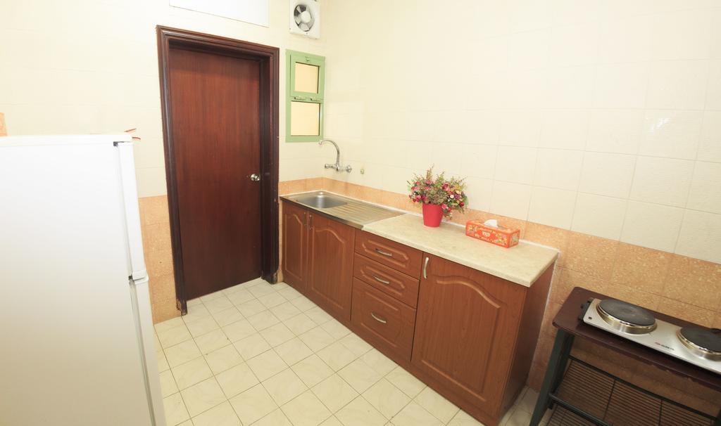 Gulf Hotel Apartment الخليج للشقق الفندقية マスカット エクステリア 写真