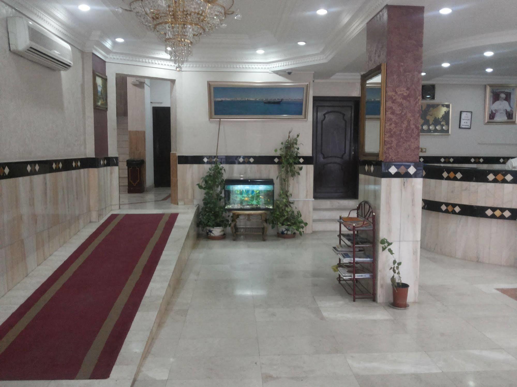 Gulf Hotel Apartment الخليج للشقق الفندقية マスカット エクステリア 写真