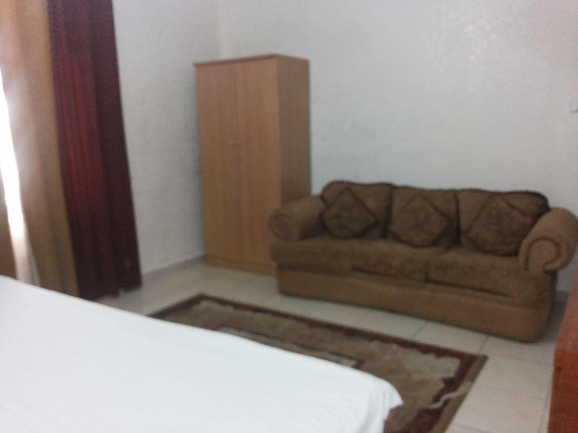 Gulf Hotel Apartment الخليج للشقق الفندقية マスカット エクステリア 写真