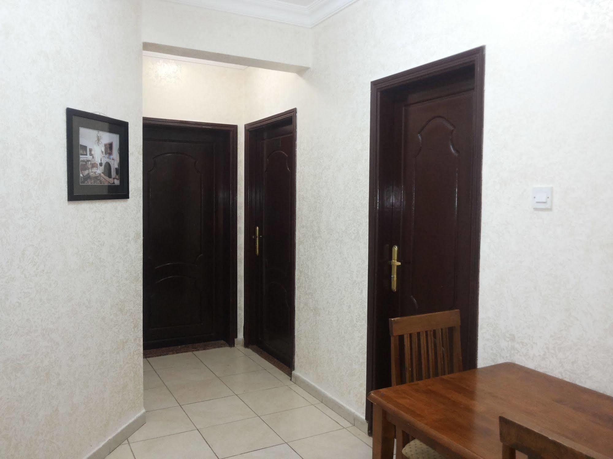 Gulf Hotel Apartment الخليج للشقق الفندقية マスカット エクステリア 写真