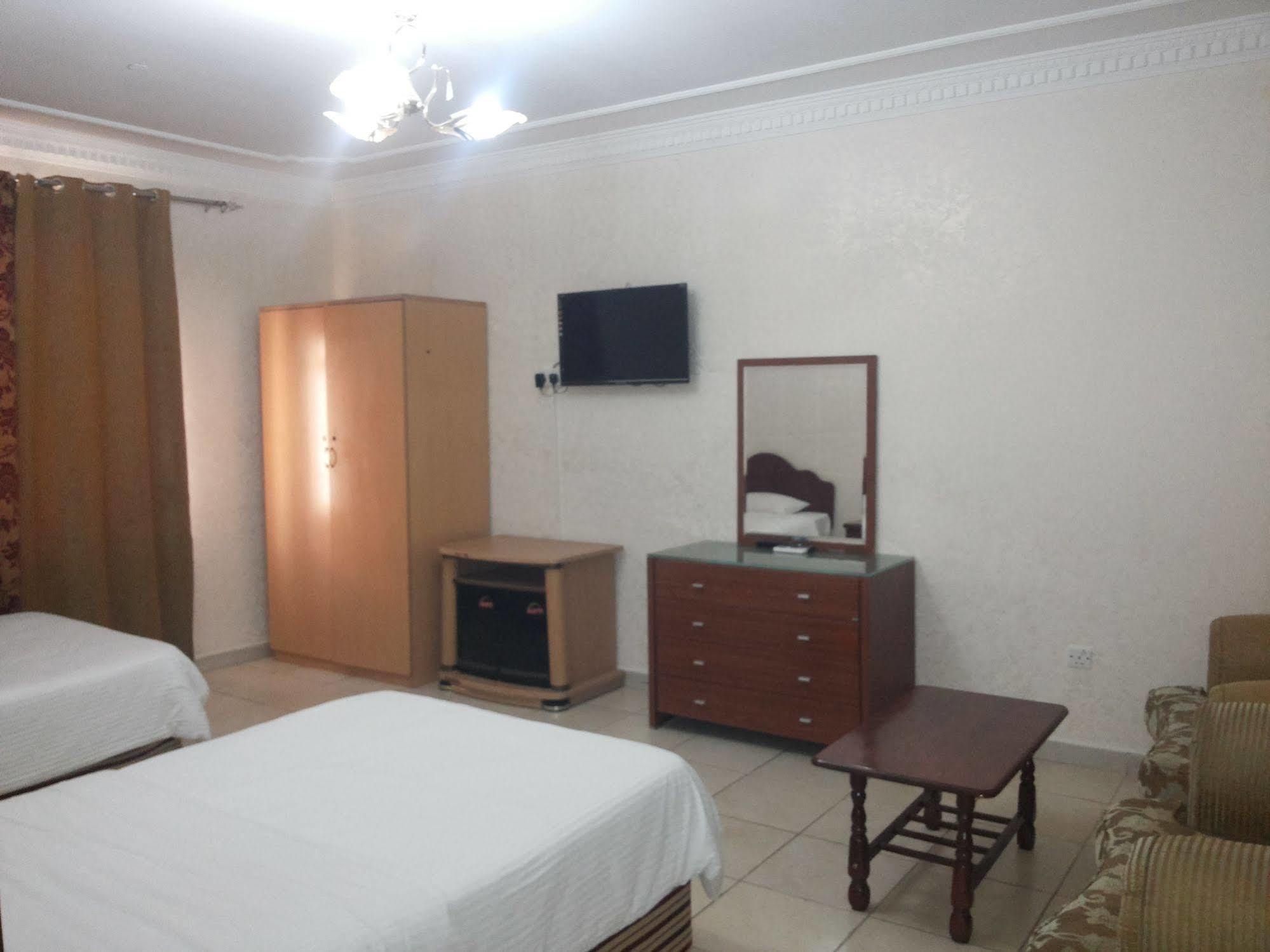 Gulf Hotel Apartment الخليج للشقق الفندقية マスカット エクステリア 写真