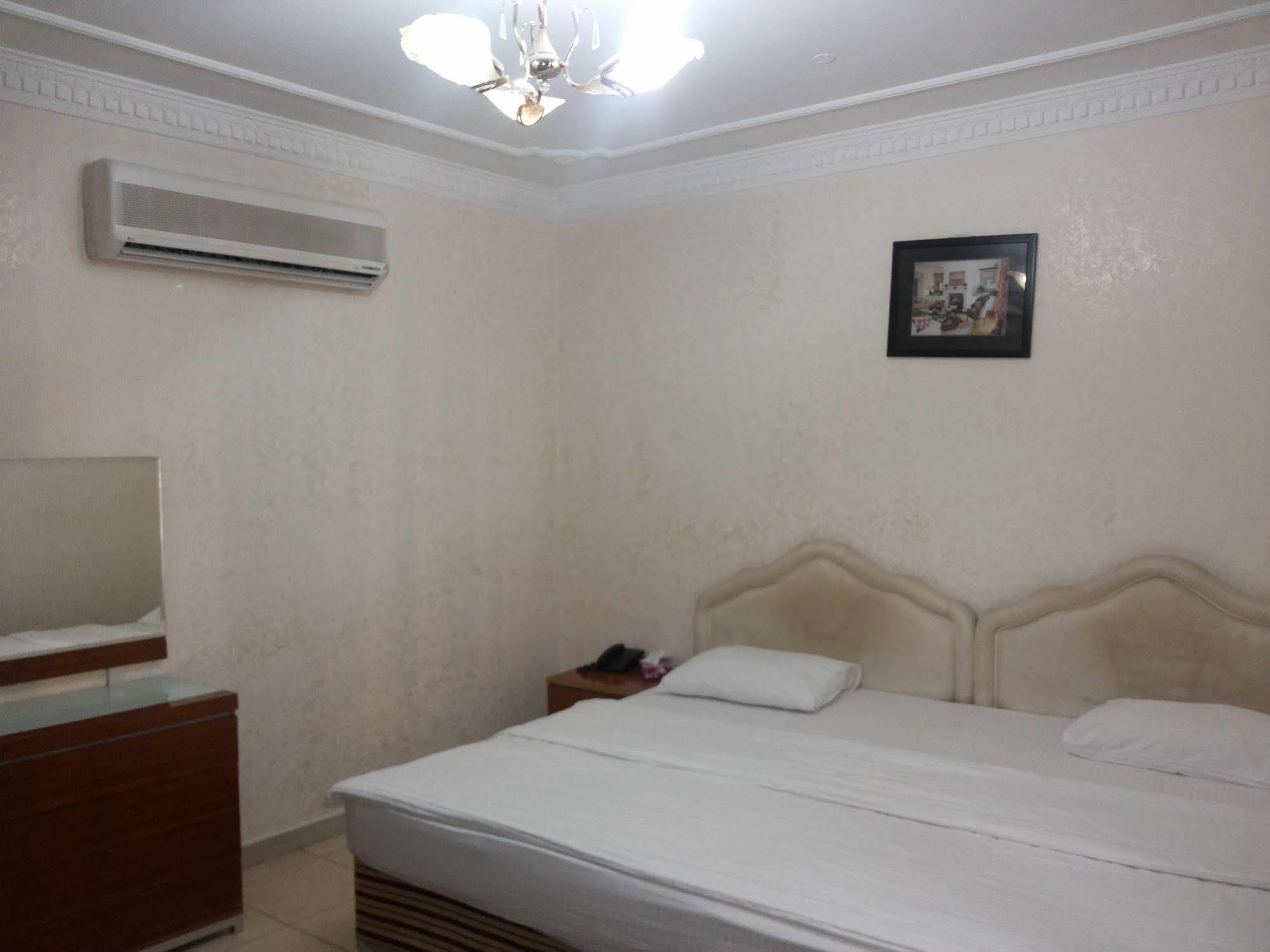 Gulf Hotel Apartment الخليج للشقق الفندقية マスカット エクステリア 写真