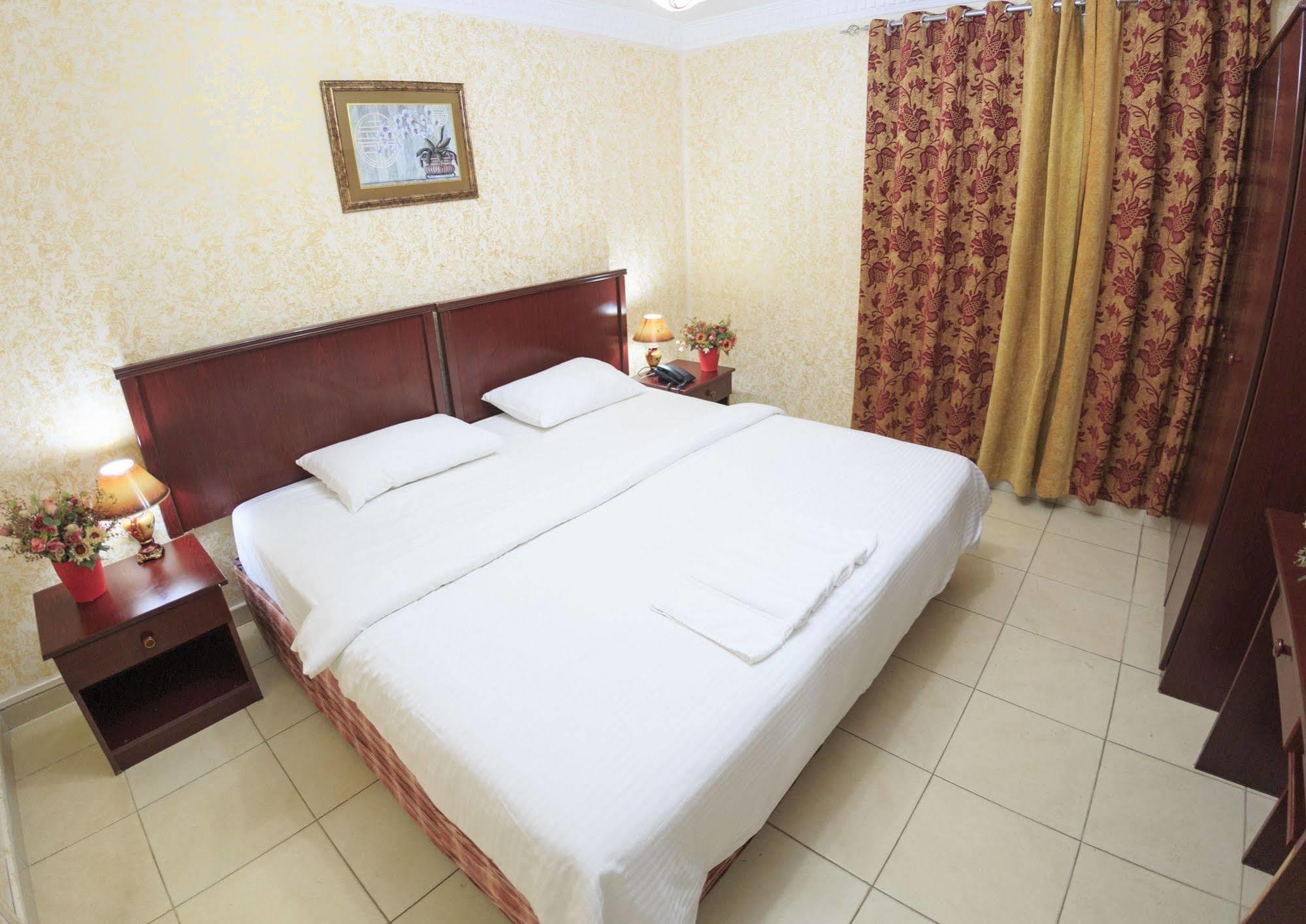 Gulf Hotel Apartment الخليج للشقق الفندقية マスカット エクステリア 写真
